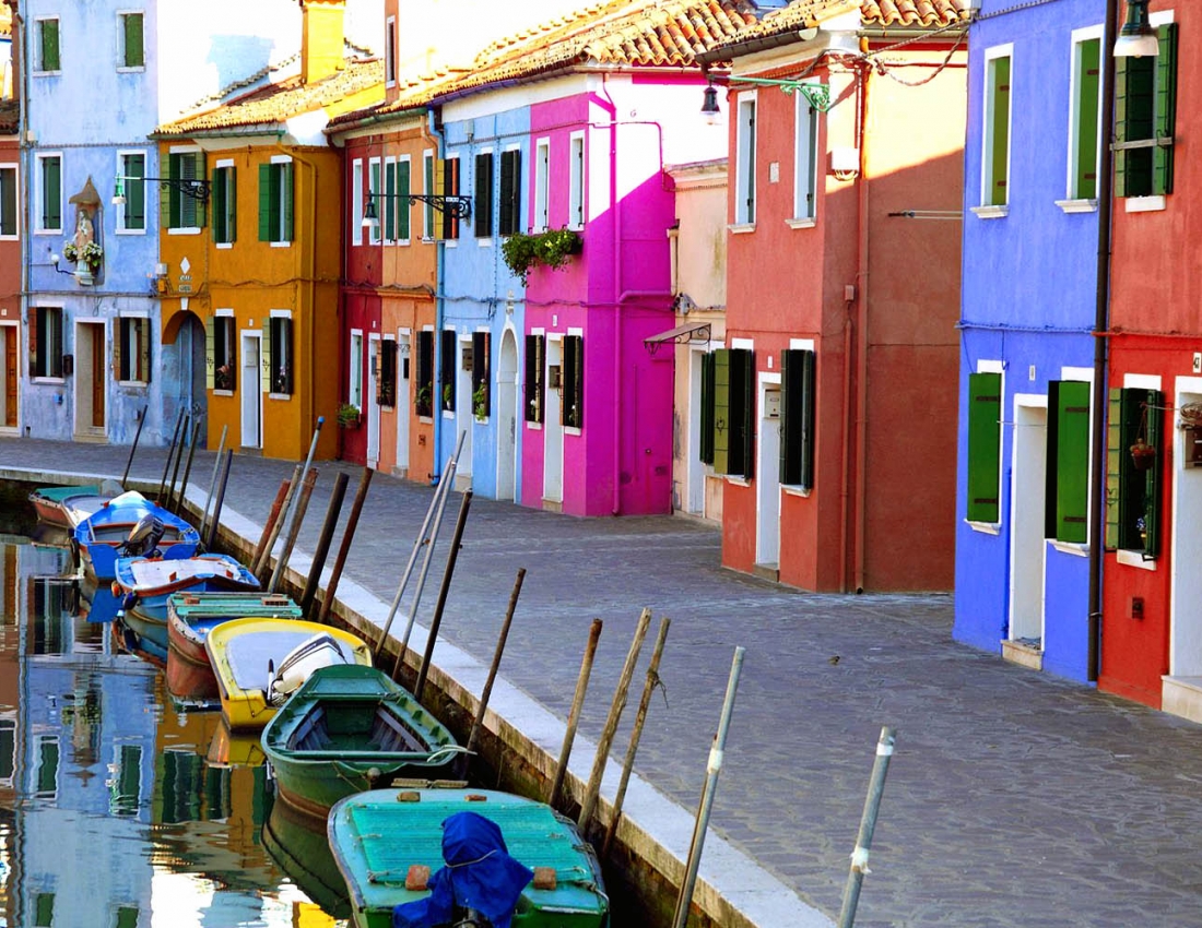 Геть буденність: найкольоровіші міста світу