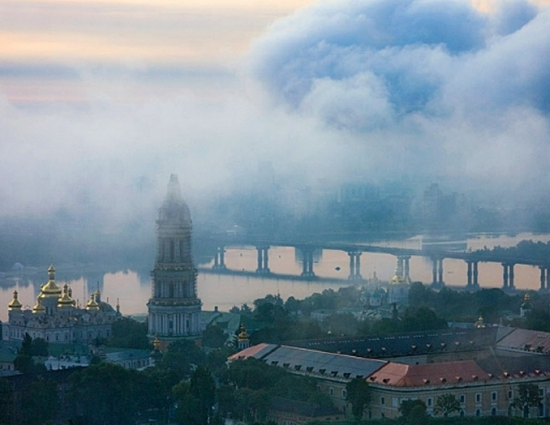 Міста України з висоти пташиного польоту: впізнаєте своє?)