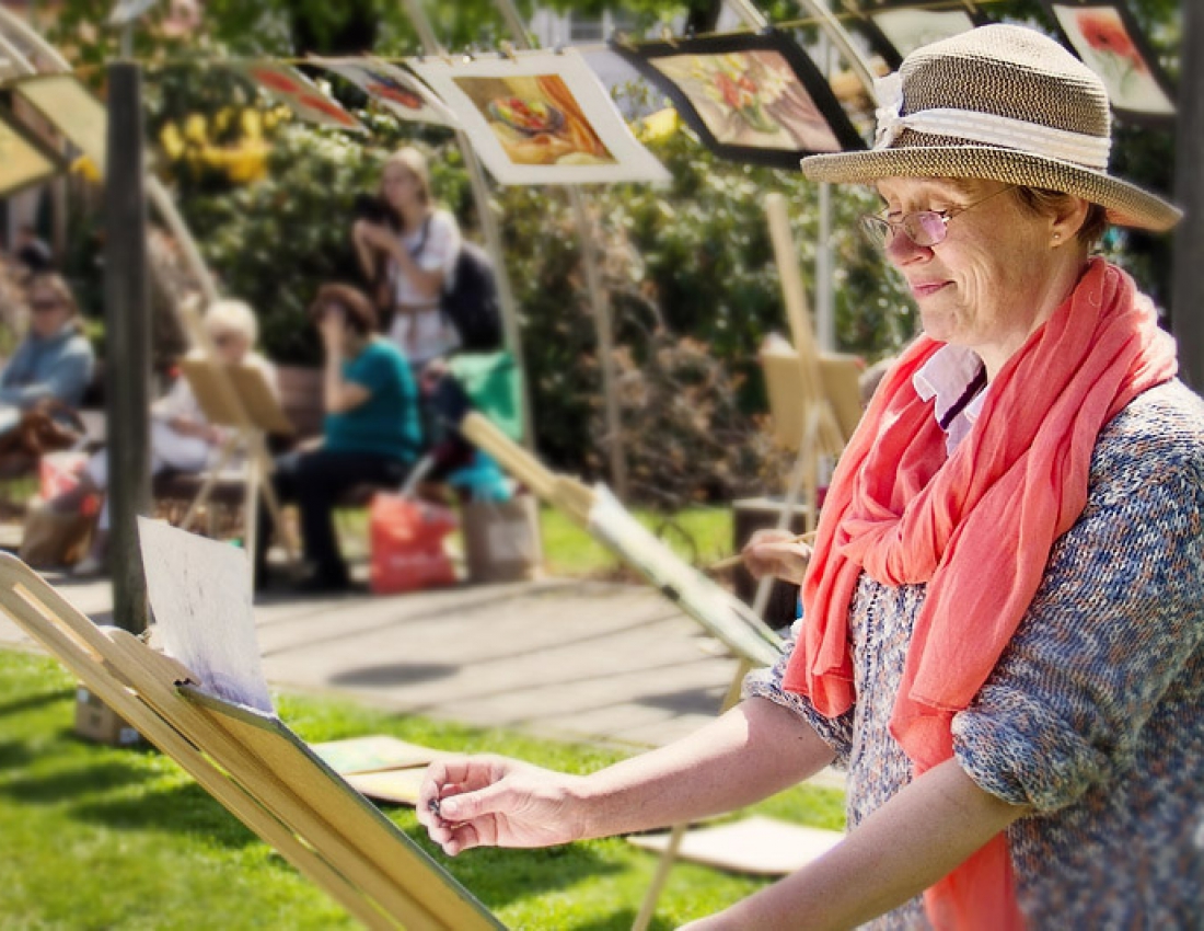 ФОТО ГОЛОВНОЇ СТОРІНКИ (роботи Валентини Зотової). 
© Авторські права на фотографії належать ВАП та захищені законодавством.
Копіювання, публікація і будь-яке використання світлин без дозволу автора ЗАБОРОНЕНО.