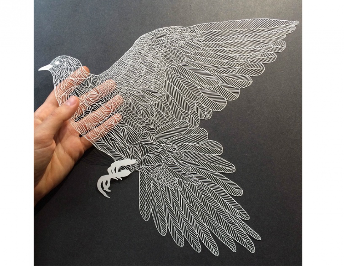 Дивовижні витинанки-павутинки