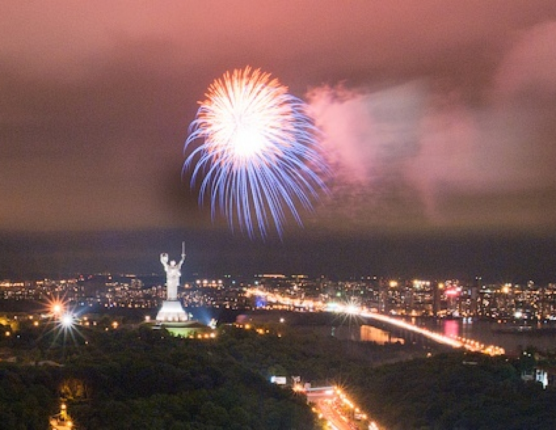 Вечір феєрверків!!!