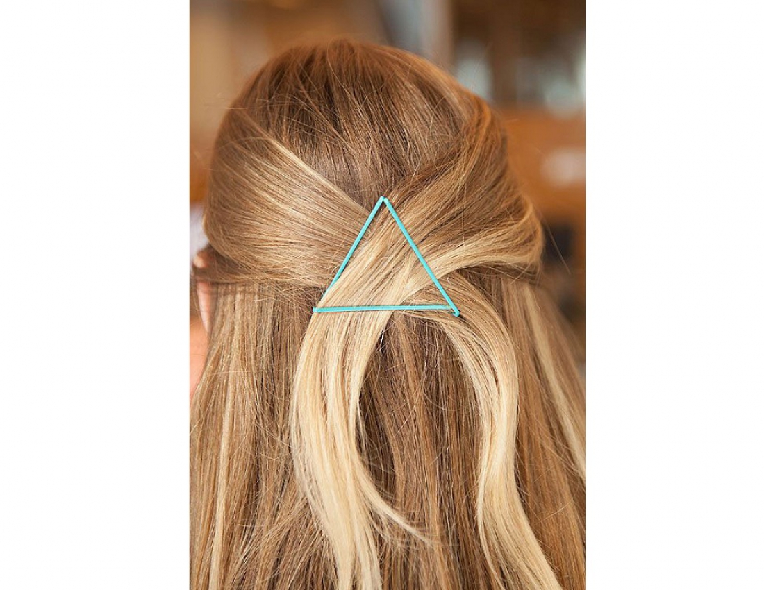 Жіночі зачіски! Невидимки як стильні аксесуари !!!