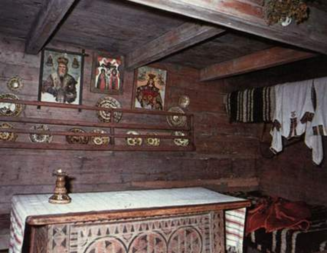 На декілька хвилин у побут наших пращурів...