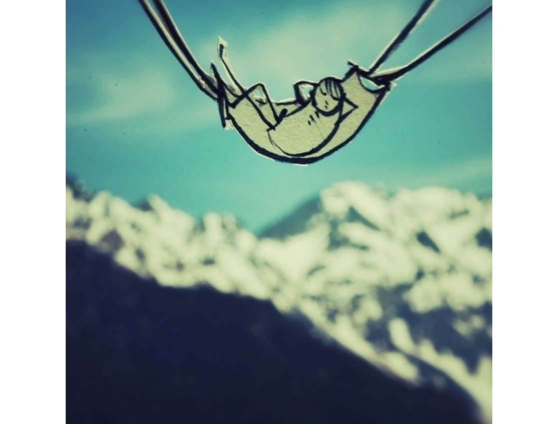 Життя в мініатюрі: паперові історії маленьких людей...