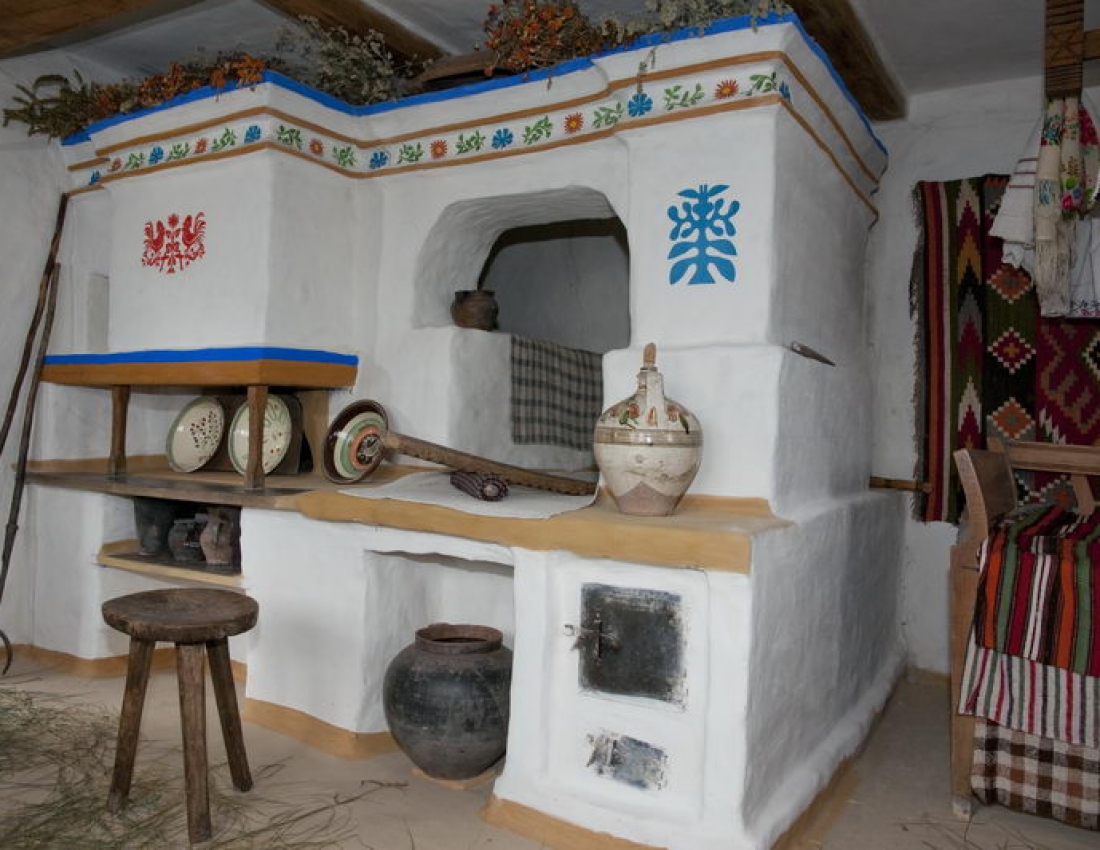 На декілька хвилин у побут наших пращурів...