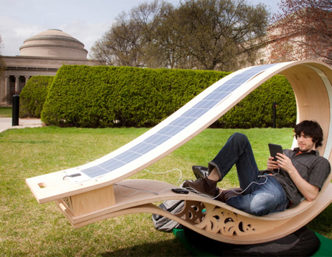 Відпочиньте та здивуйтесь :-) : дивні лавки в Україні та світі