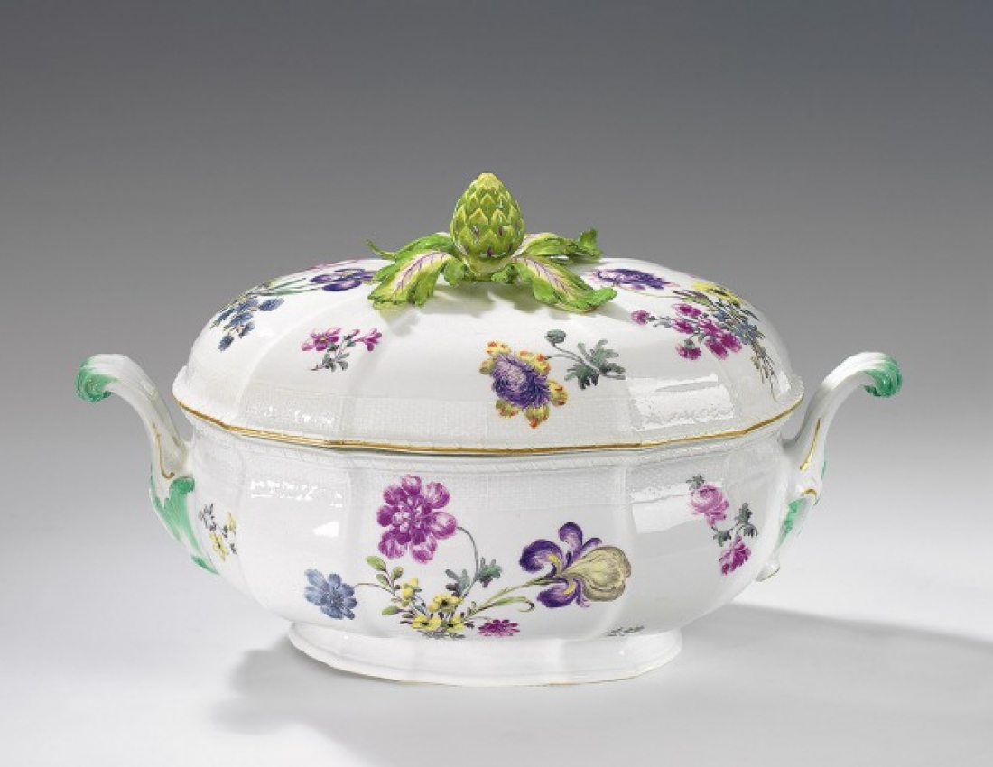 Радість для очей наших: антикварний фарфоровий посуд...