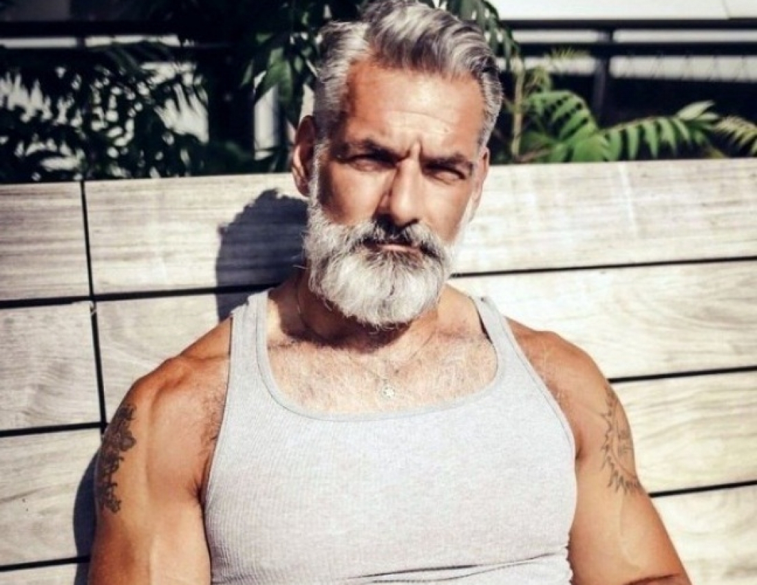 Cправжня краса непідвладна часу, а смак і стиль з роками стають тільки витонченішими...