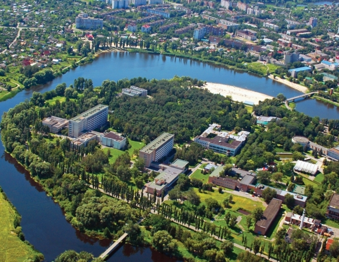 Міста України з висоти пташиного польоту: впізнаєте своє?)