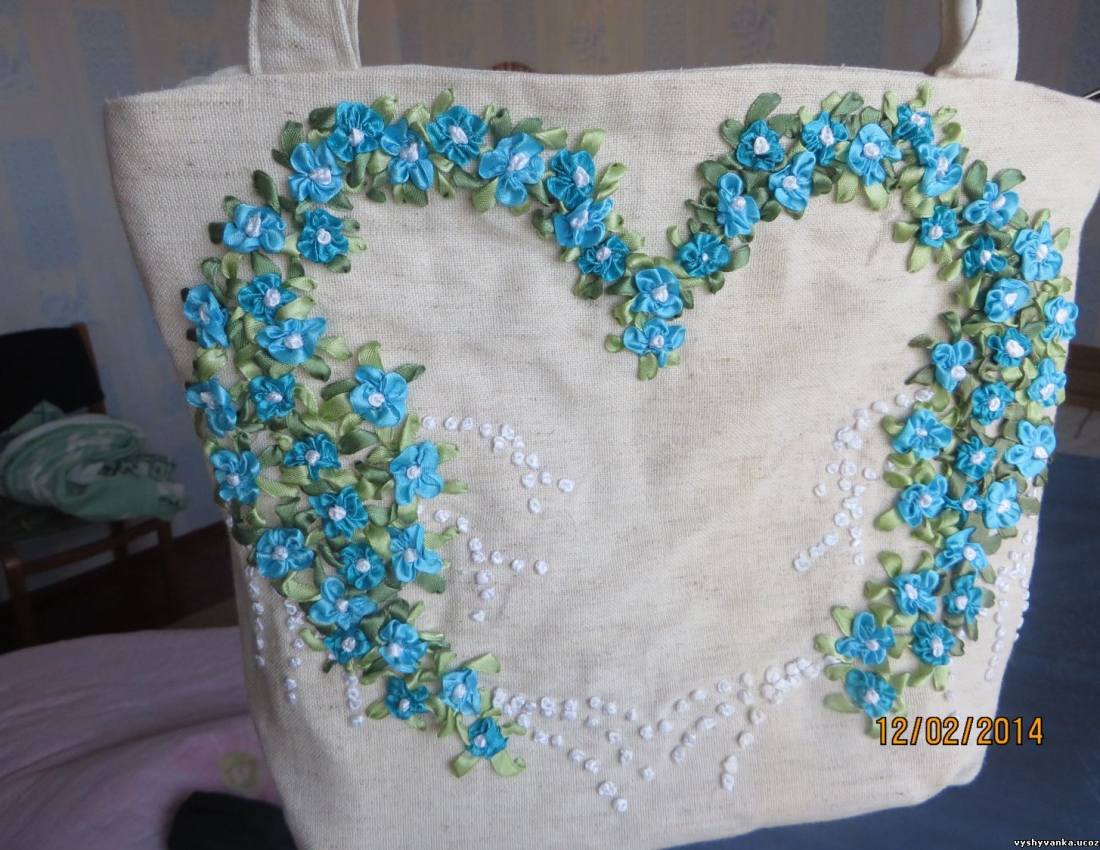 Як оживає мистецтво: вишивка стрічкою!