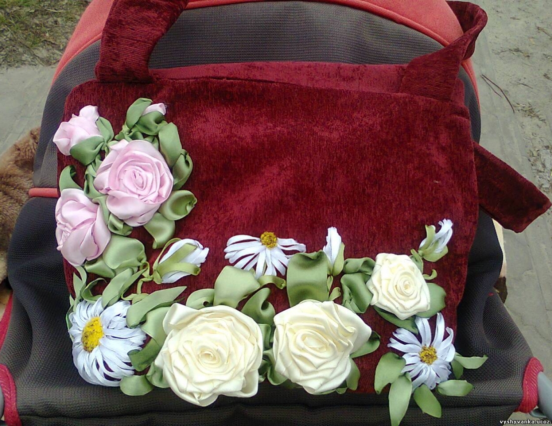 Як оживає мистецтво: вишивка стрічкою!