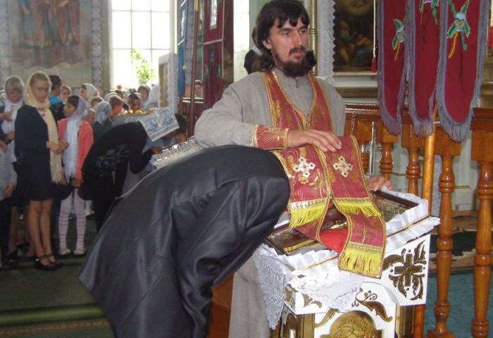 “Ось це мій Бог!”- крик душі молодого священика “Ось це мій Бог!”- крик душі молодого священика