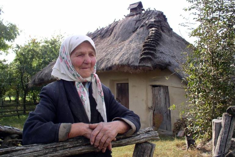 Жива історія Вінниччини: трьохсотрічні хати під соломою