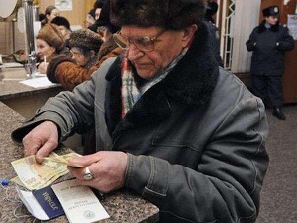 Пенсіонер «грішив» на нову владу, доки не отримав безоплатну правову допомогу