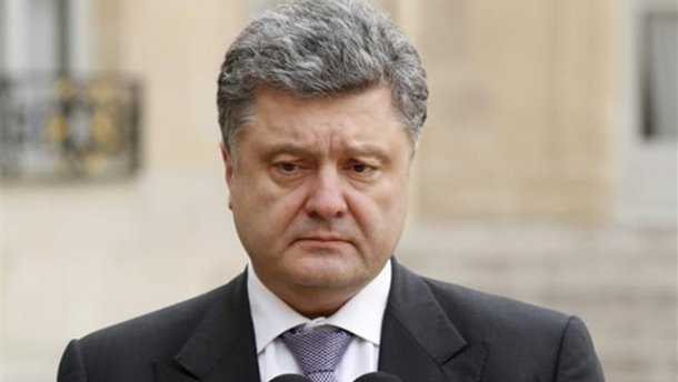 Майже 40 інтелектуалів закликали Порошенка Майже 40 інтелектуалів закликали Порошенка