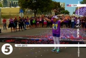 У США марафонську дистанцію у 42 км. здолала 92-річна жінка.ВІДЕО
