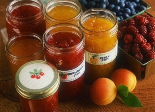 Корисні десерти на зиму: фруктово-ягідне варення