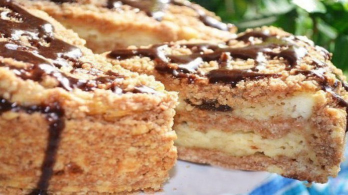 Пирог с творогом и черносливом Пирог с творогом и черносливом