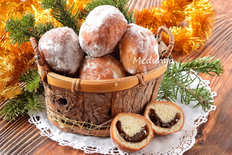 Пампухи з маком