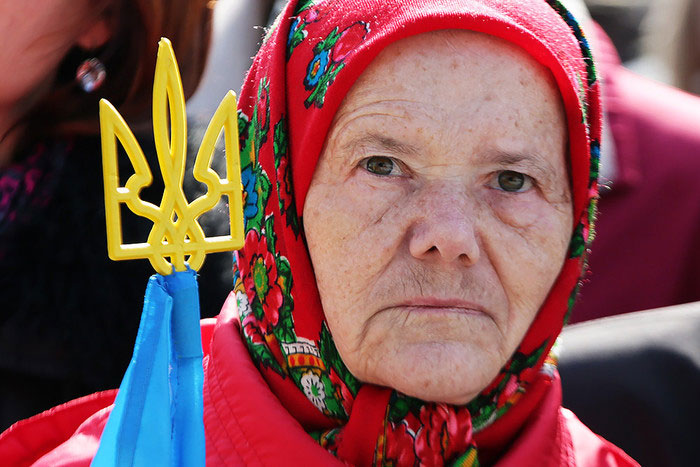 Чи знає Чимяо Фан зі Світового банку, як живе українська тітка Ганя? Чи знає Чимяо Фан зі Світового банку, як живе українська тітка Ганя?