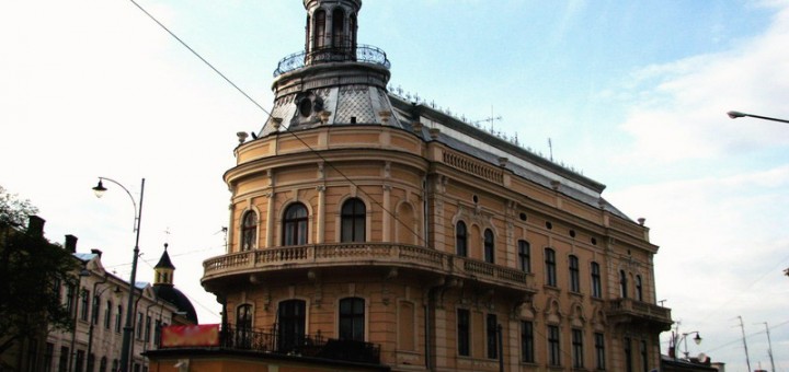 Дім-корабель у Чернівцях — легенди і реалії
