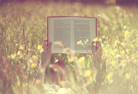 10 переваг читання: чому корисно читати книги щодня 10 переваг читання: чому корисно читати книги щодня