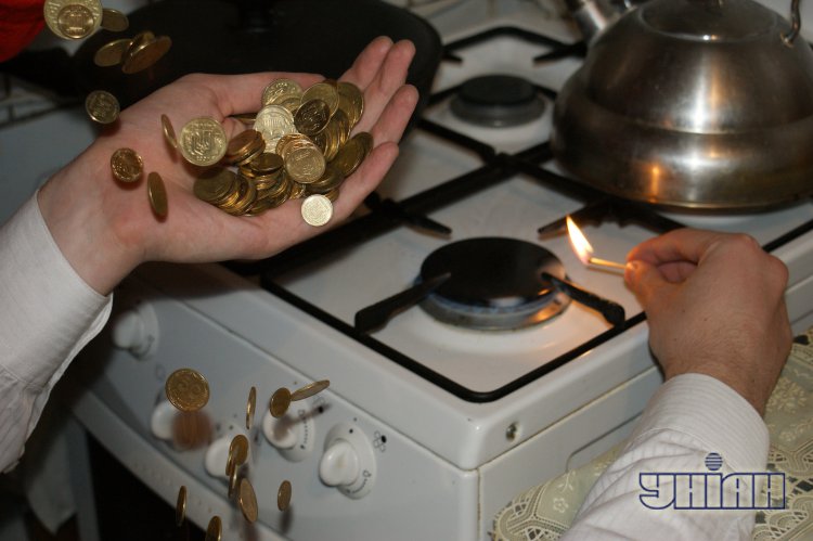 Українці вимагають знизити ціни на газ та світло