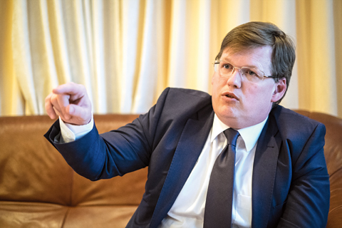 Пенсiонерка на конкретному прикладi вщент розбила iдею Розенка Пенсiонерка на конкретному прикладi вщент розбила iдею Розенка