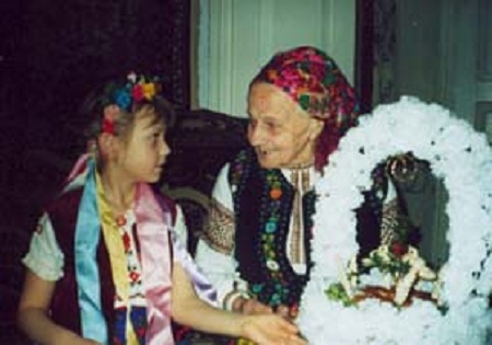 Не короваєм єдиним ... Не короваєм єдиним ...