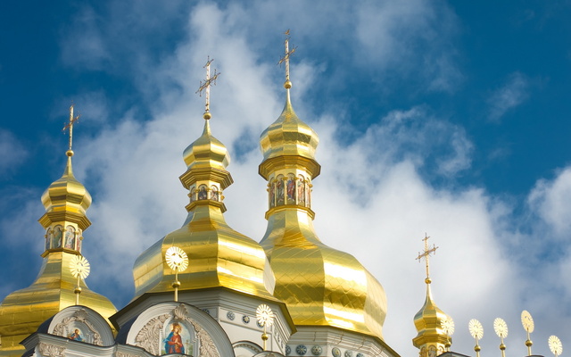 В Україні вийшла з друку брошура про те, як законно перейти православній громаді з УПЦ МП в УПЦ КП