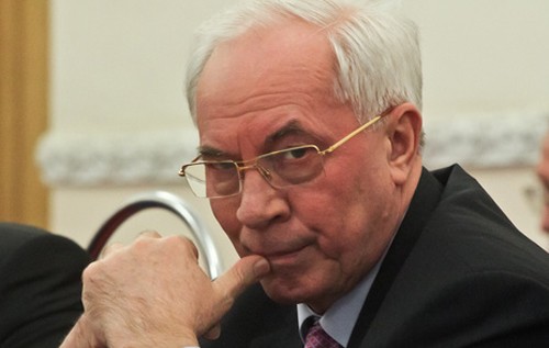 Генпрокуратура знову наклала арешт на пенсію Азарова Генпрокуратура знову наклала арешт на пенсію Азарова