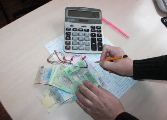 Чому розмір пенсії у працюючого пенсіонера після перерахунку не змінився