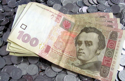 Грошова допомога при виході на пенсію за віком працівникам освіти, охорони здоров’я та соціального захисту, а також спортсменам та артистам